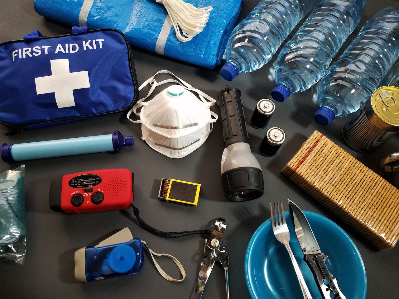 Jak przygotować domowy zestaw pierwszej pomocy?