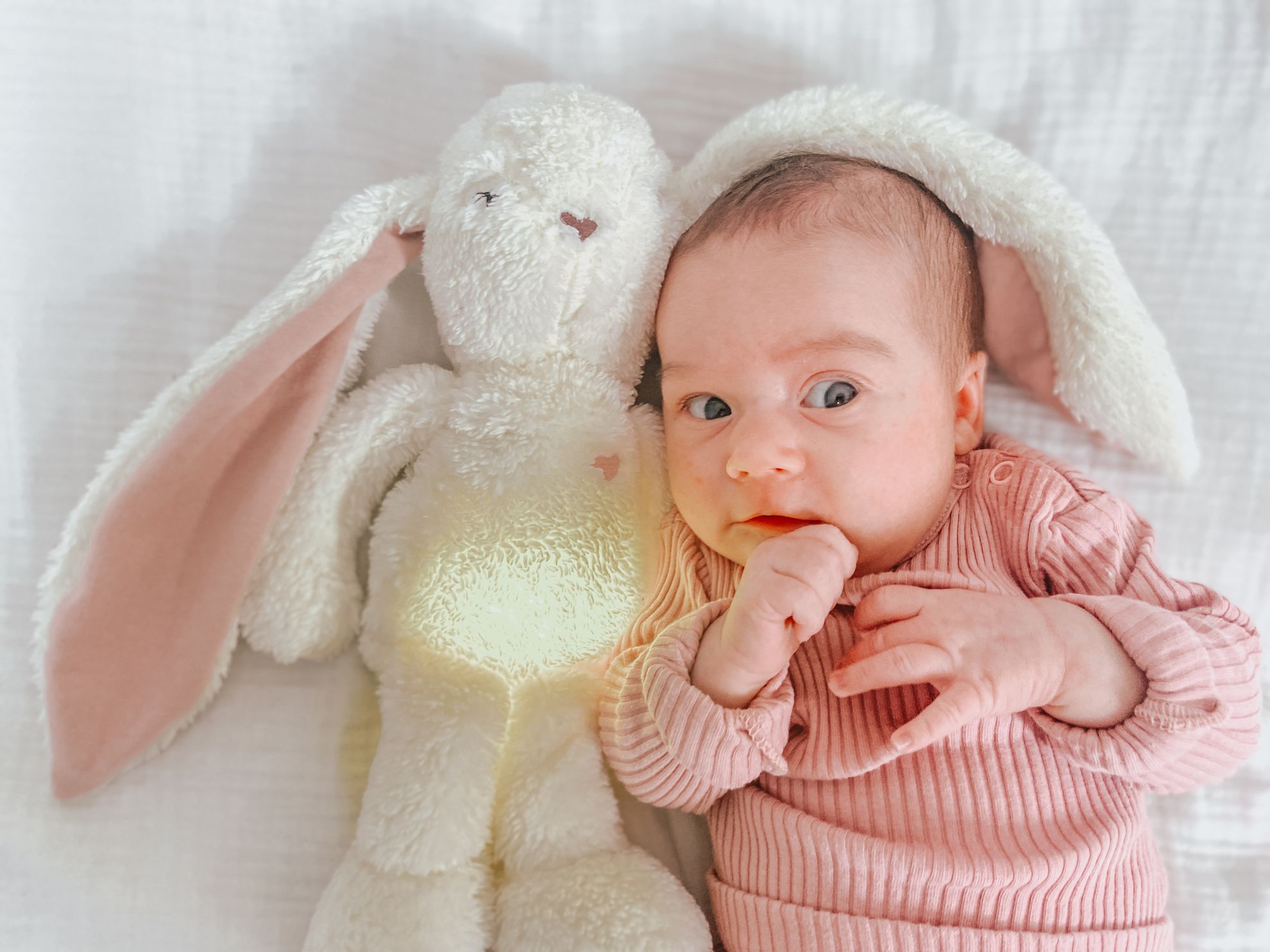 Jak biały szum z pluszaków wspiera spokojny sen niemowląt?