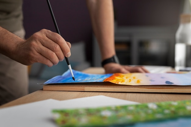 Jak przygotować projekt graficzny do druku na odzieży metodą sitodruku?