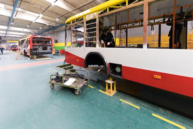 Jak dbać o autobus, aby zapewnić jego niezawodność i wydłużyć żywotność?