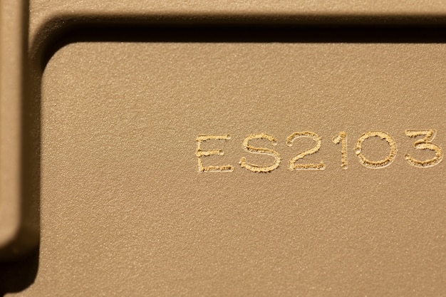 Elegancja i Tradycja: Sztuka Tworzenia Wizytówek Techniką Letterpress
